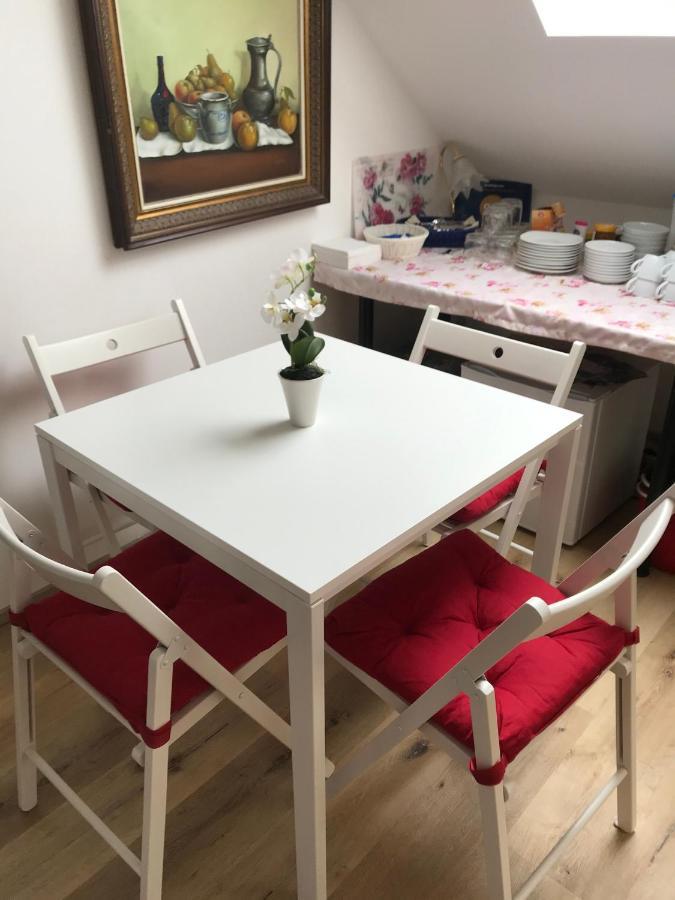 Loreley Bed And Breakfast Bornich ภายนอก รูปภาพ